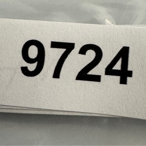 BlankNYC Low Rise Skinny Distressed Jeans Women’s 25 Blue Stretch Denim - Picture 7 of 7